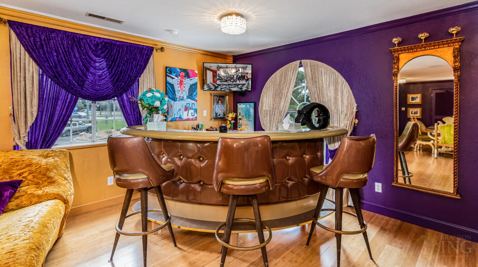 Presely's Penthouse (6