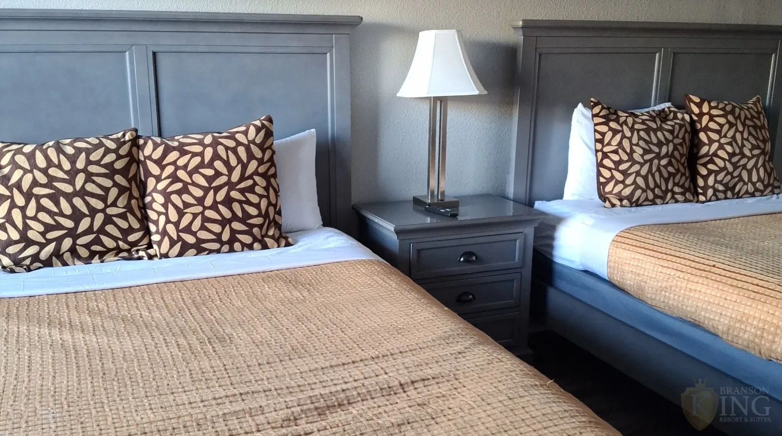 Welcome to Branson King Resorts & Suites, where comfort meets luxury.