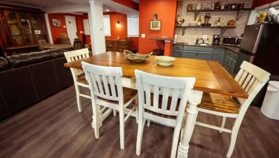 dining area of Presley’s Penthouse