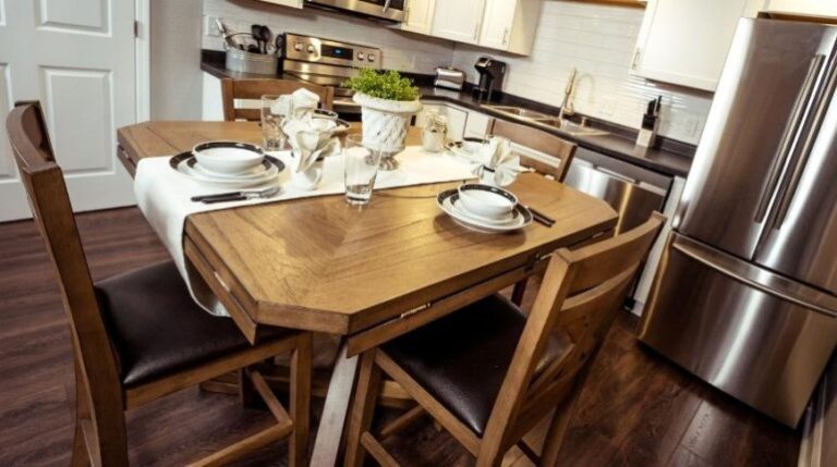 Welcome to Branson King Resorts & Suites, where comfort meets luxury.