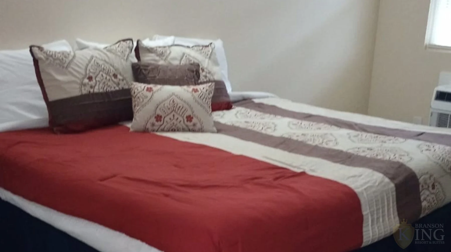Welcome to Branson King Resorts & Suites, where comfort meets luxury.