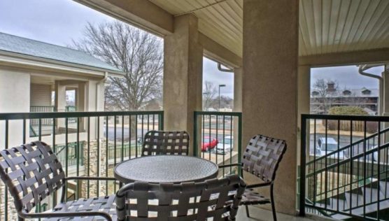 Welcome to Branson King Resorts & Suites, where comfort meets luxury.