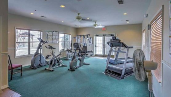 Welcome to Branson King Resorts & Suites, where comfort meets luxury.