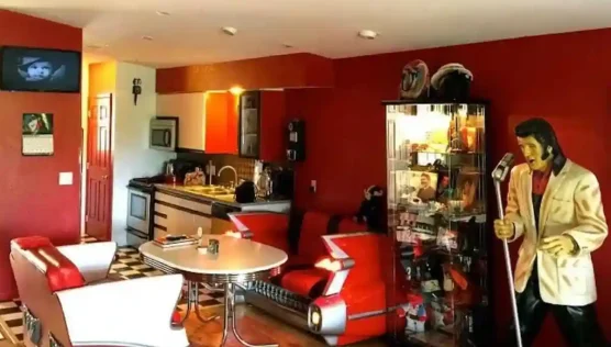 King Condo at Holiday Hills Resort