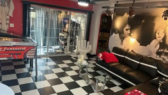 Cadillac upholstered seating